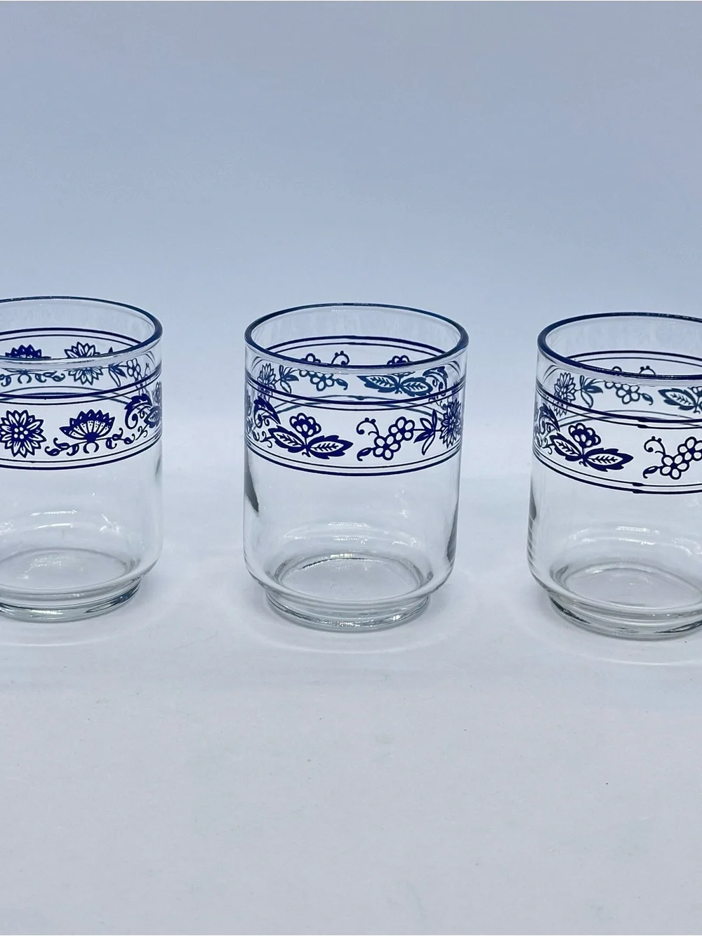 VTG 1970's Lot of 7 Libbey Corelle Old Towne Blue Onion 6oz Juice Glasses